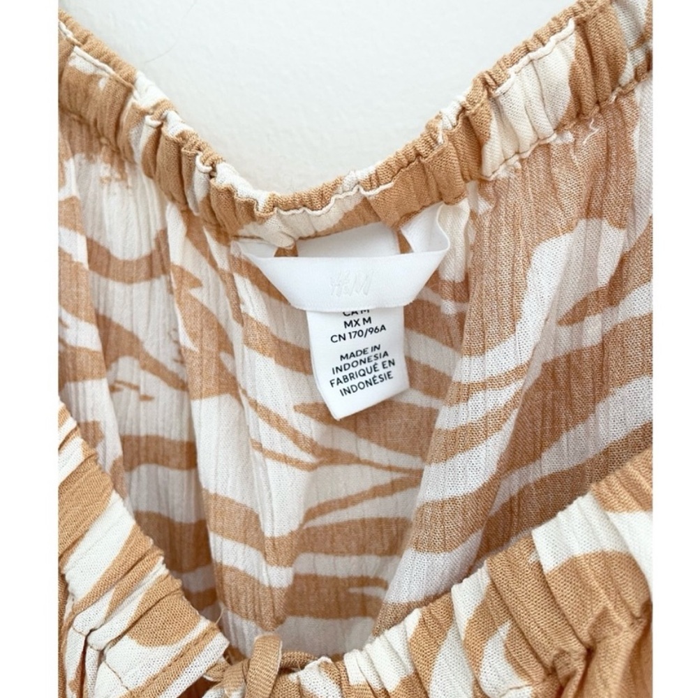 H&M Patterned Top - Picture 3 of 3